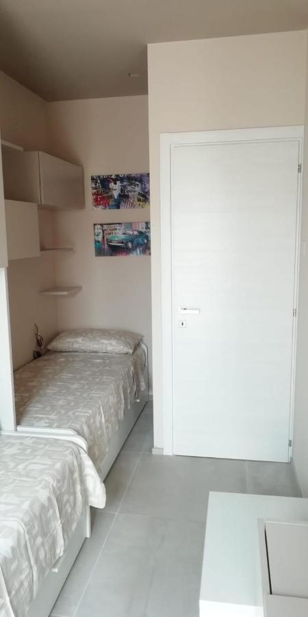 Town-Beach Home Civitanova Marche Extérieur photo