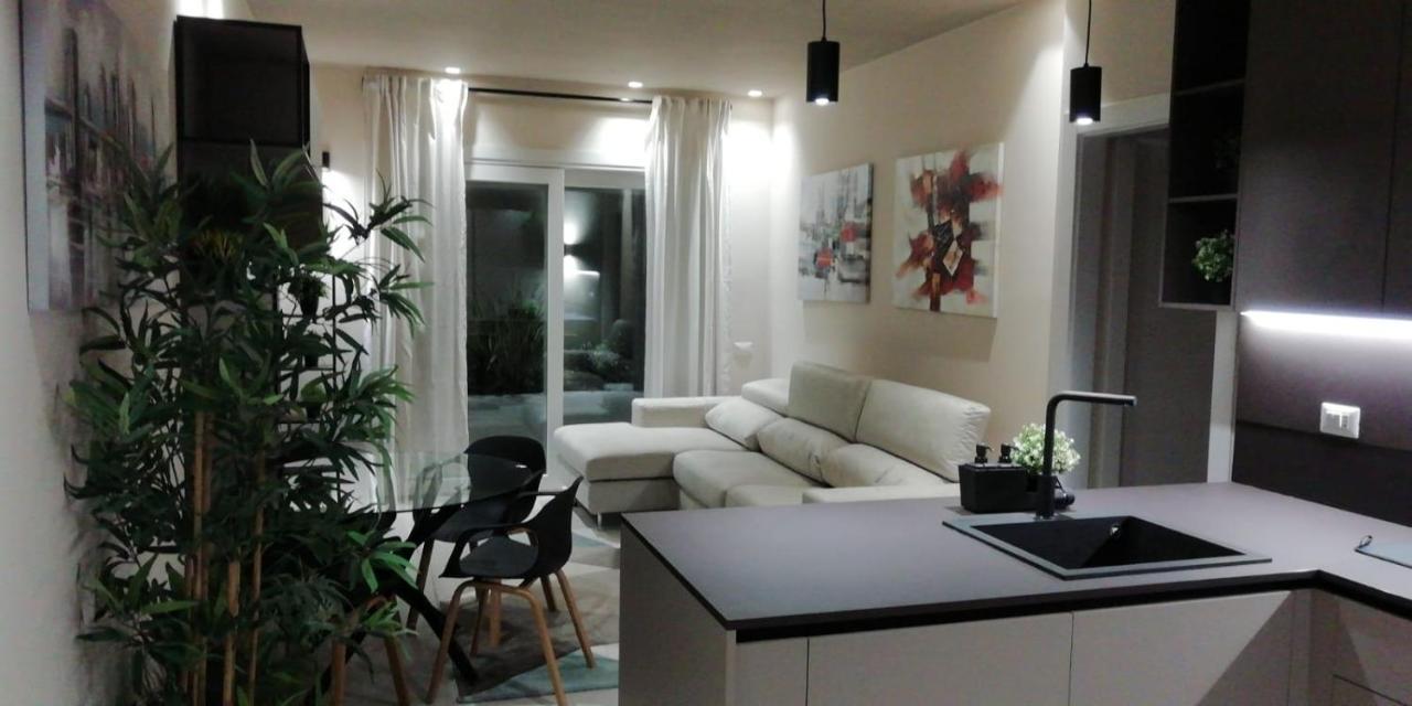 Town-Beach Home Civitanova Marche Extérieur photo